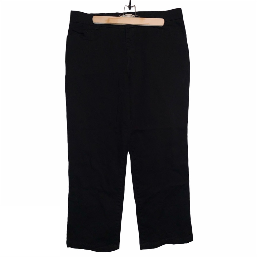 Lee Straight Leg At the Waist Black Casual Pants